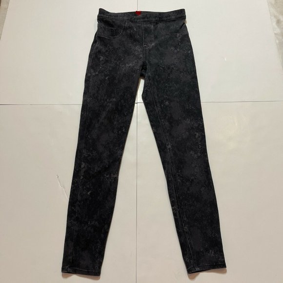 SPANX Women's Jean-Ish Ankle Legging in Gray/Black - Picture 3 of 10